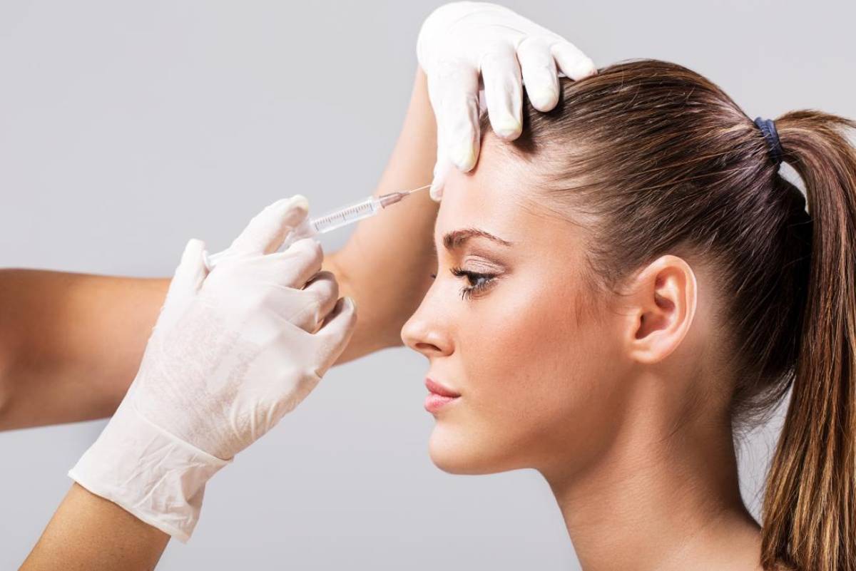 Quy trình xóa nếp nhăn trán bằng botox